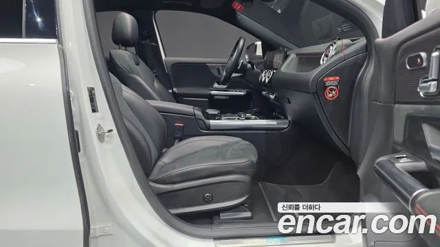 Mercedes-Benz EQA — фото 26