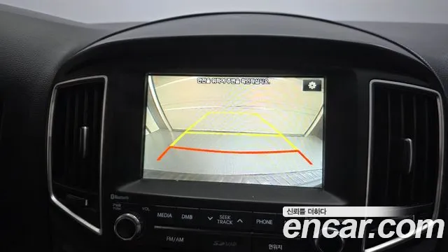 Hyundai Starex — фото 15