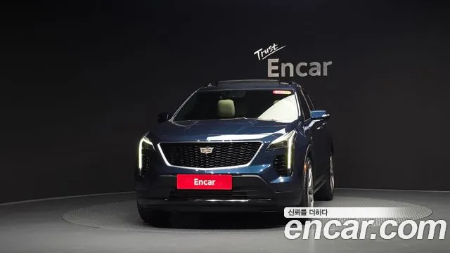 Cadillac XT4 — фото 2