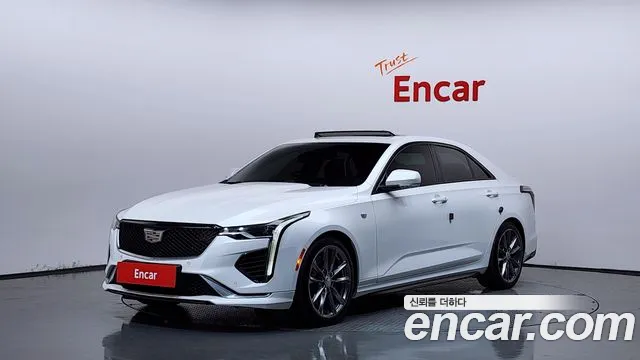 Cadillac CT4 — фото 1