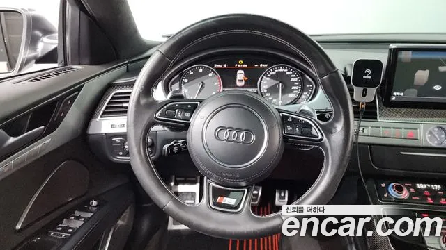 Audi S8 — фото 14