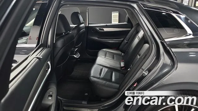 Hyundai Grandeur — фото 12