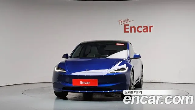 Tesla Model 3 — фото 2