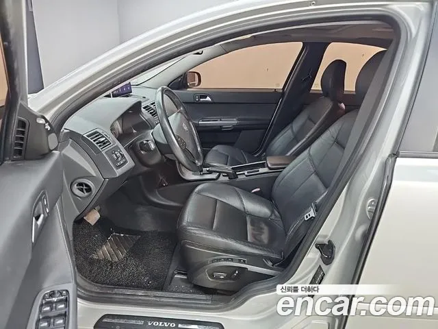 Volvo S40 — фото 14
