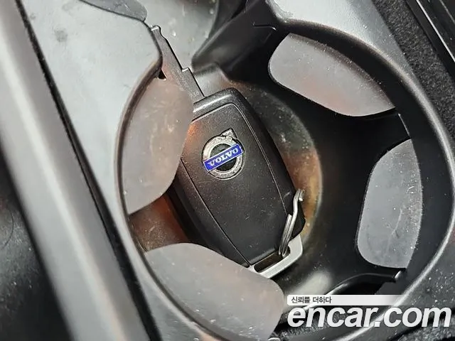 Volvo S40 — фото 15