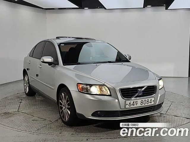 Volvo S40 — фото 2