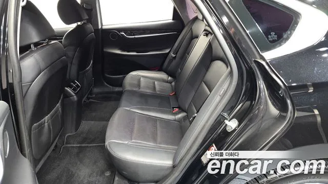 Hyundai Grandeur — фото 11