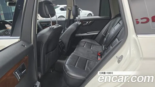 Mercedes-Benz GLK-Class — фото 12
