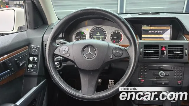 Mercedes-Benz GLK-Class — фото 13