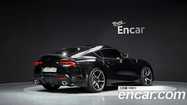 Toyota Supra — фото 2