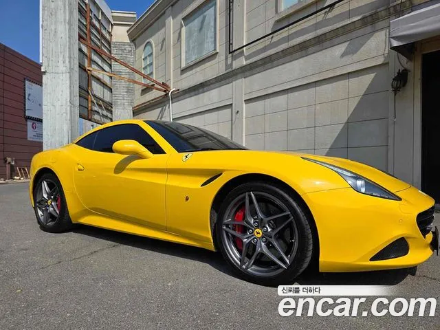 Ferrari California — фото 12