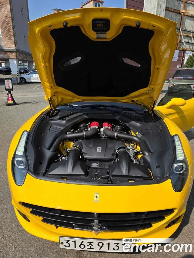 Ferrari California — фото 13