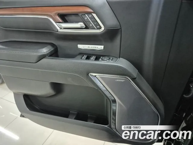 GMC Sierra — фото 10