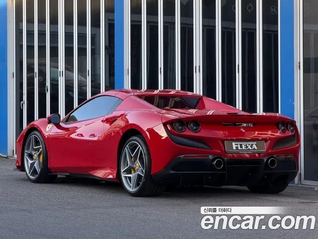 Ferrari F8 — фото 2