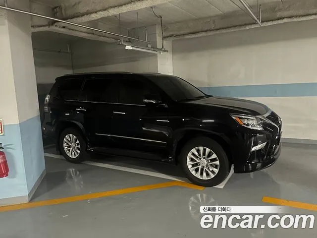 Lexus GX — фото 3