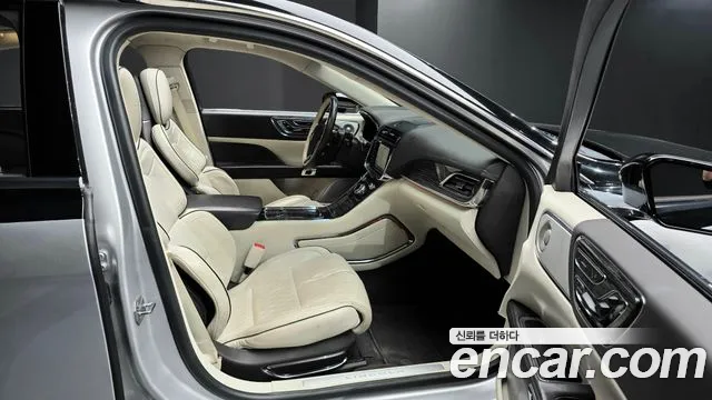 Lincoln Continental — фото 11