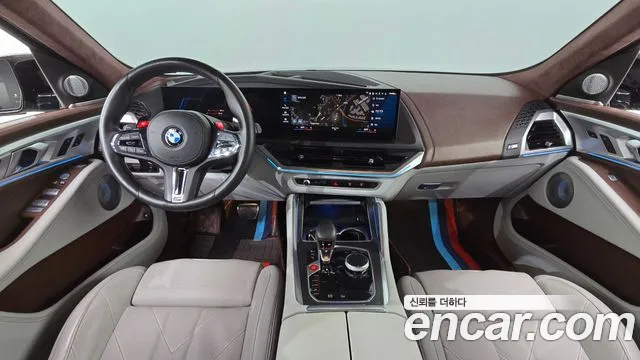 BMW XM — фото 6