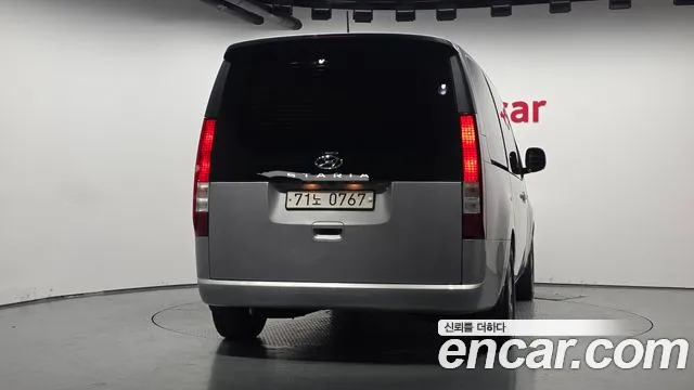 Hyundai Staria — фото 4