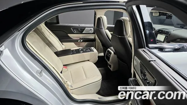 Lincoln Continental — фото 12