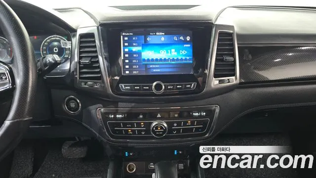 KG_Mobility_Ssangyong Rexton — фото 13