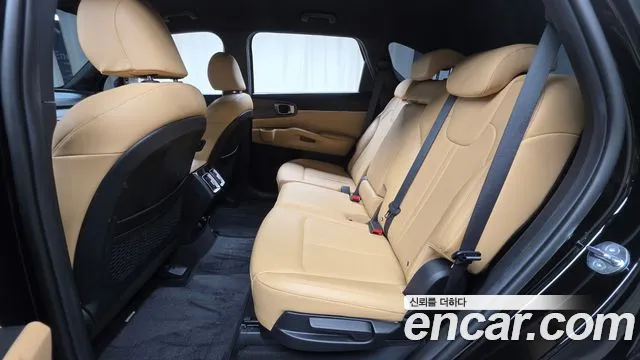 Kia Sorento — фото 11