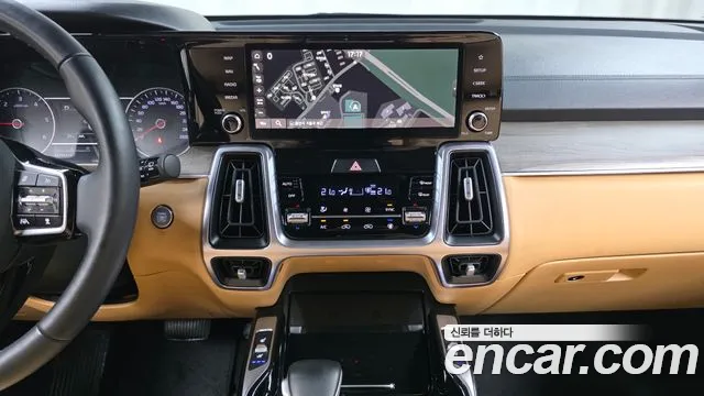 Kia Sorento — фото 12