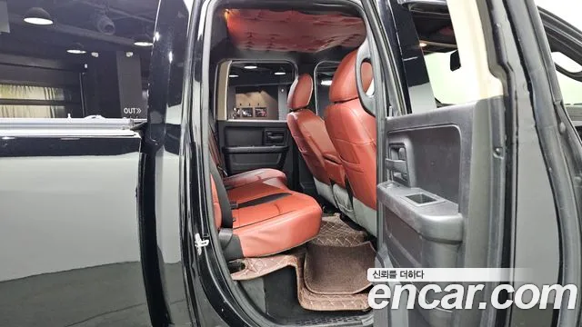 Dodge Ram Pick Up — фото 12