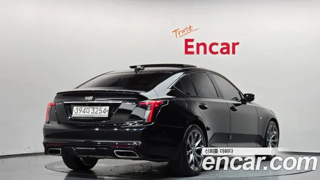 Cadillac CT5 — фото 2