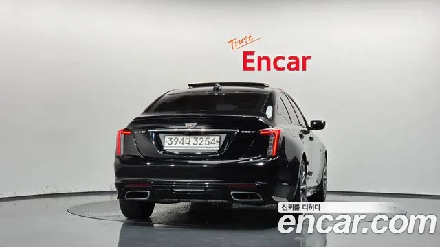 Cadillac CT5 — фото 4