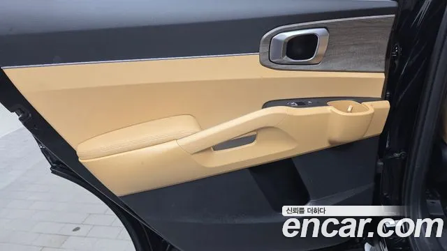 Kia Sorento — фото 25