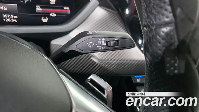 Audi e-tron GT — фото 28