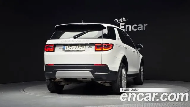 Land Rover Discovery Sport — фото 4