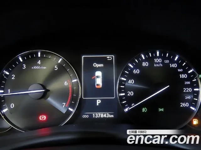 Lexus GS — фото 9
