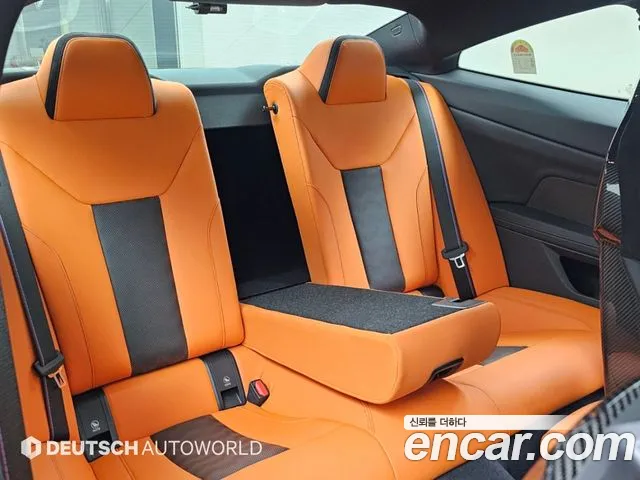 BMW M4 — фото 12