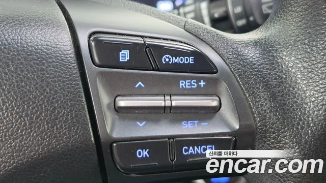 Hyundai Kona — фото 14