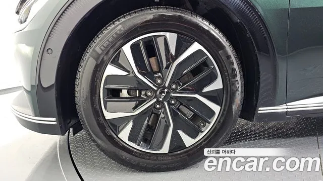 Kia EV6 — фото 4