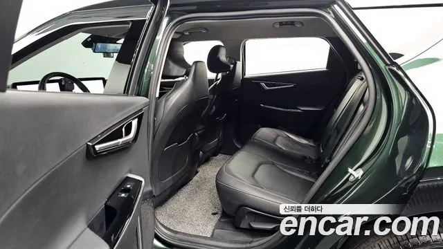 Kia EV6 — фото 10