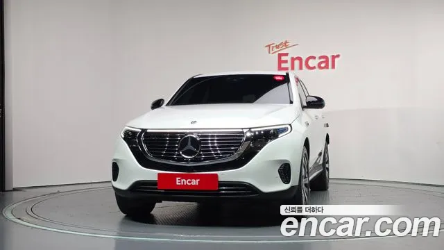 Mercedes-Benz EQC — фото 3