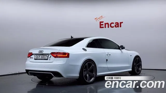 Audi RS5 — фото 2