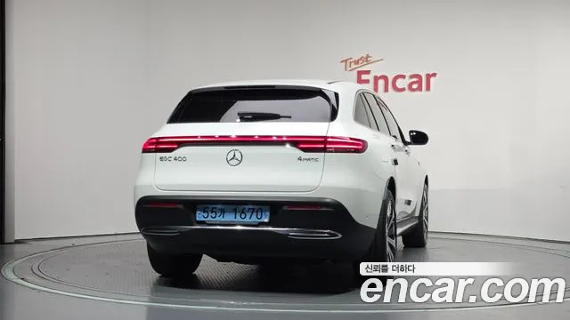 Mercedes-Benz EQC — фото 4