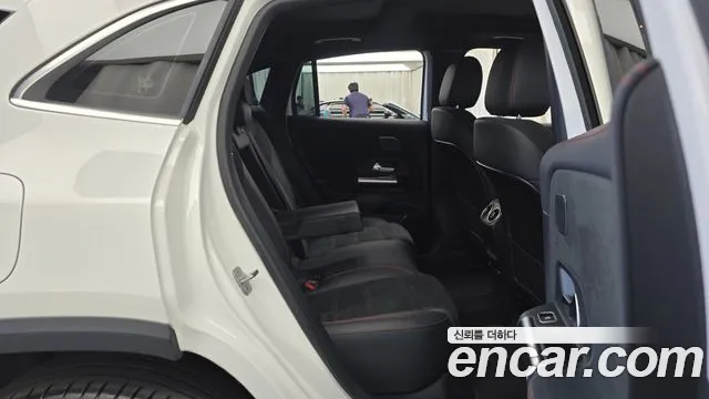Mercedes-Benz EQA — фото 11
