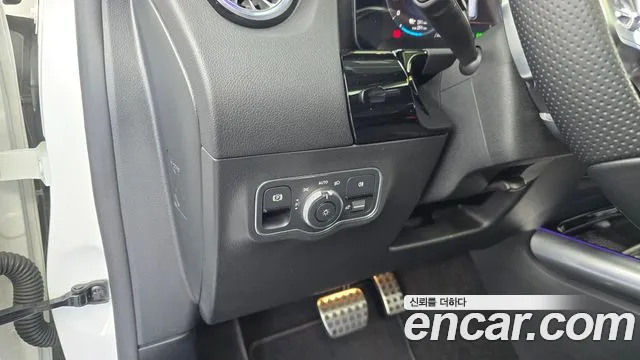 Mercedes-Benz EQA — фото 27