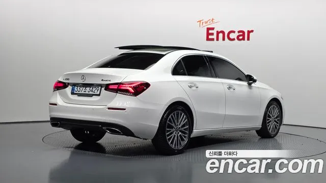 Mercedes-Benz A-Class — фото 1