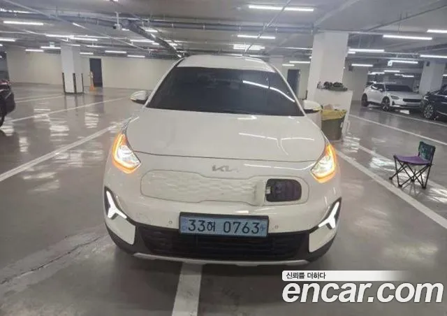 Kia Niro — фото 1