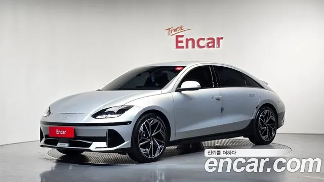 Hyundai Ioniq 6 — фото 1