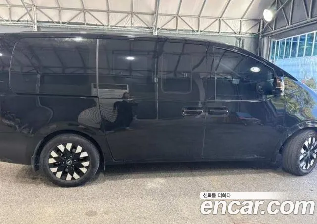 Hyundai Staria — фото 12