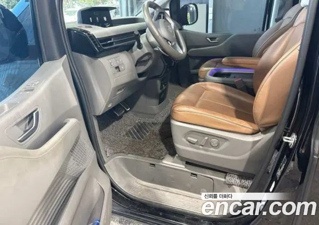 Hyundai Staria — фото 4