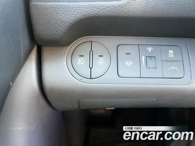 Hyundai Starex — фото 11