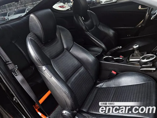 Hyundai Genesis — фото 11