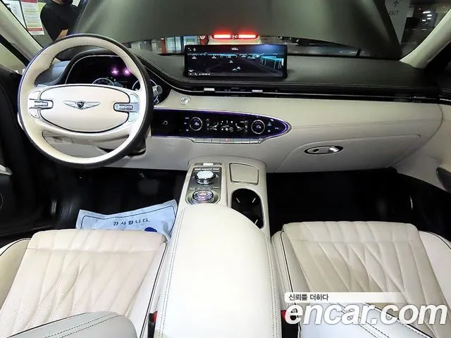 Genesis GV70 — фото 10